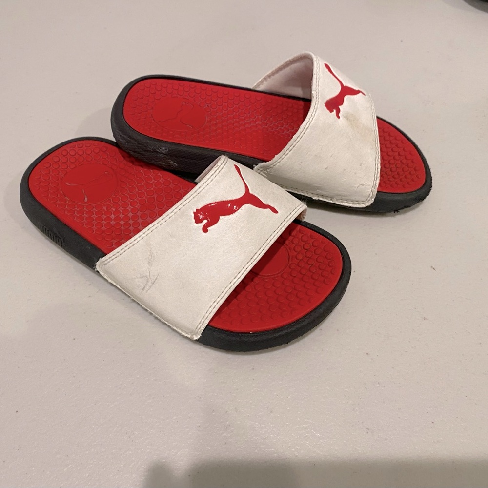 Puma sandals! Size 11!